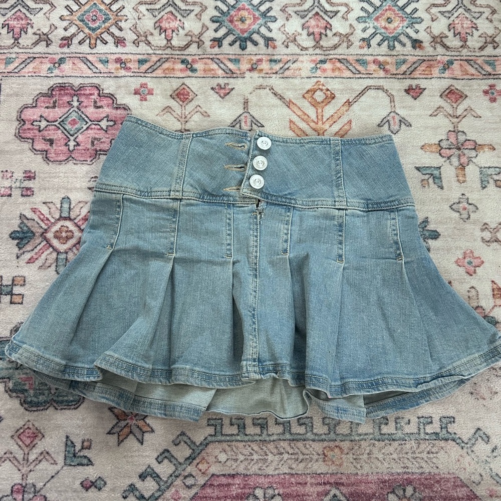 Urban Outfitterst Denim Pleated Skirt